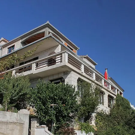 Apartment By The Sea Zavalatica, Korcula - 9315