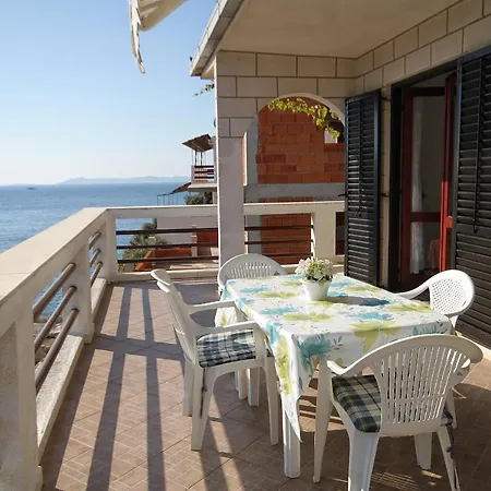 Apartment By The Sea Zavalatica, Korcula - 9315 Zavalatica