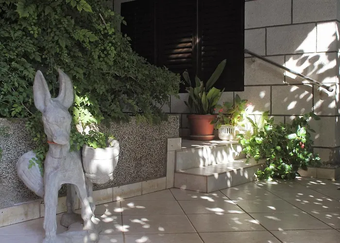 아파트 By The Sea Zavalatica, Korcula - 9315