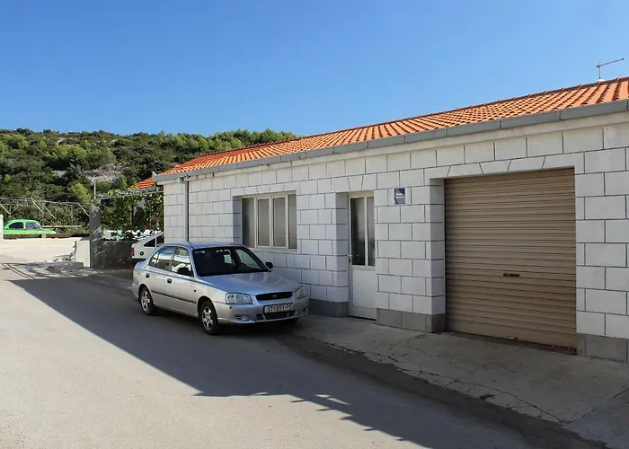 By The Sea Zavalatica, Korcula - 9315